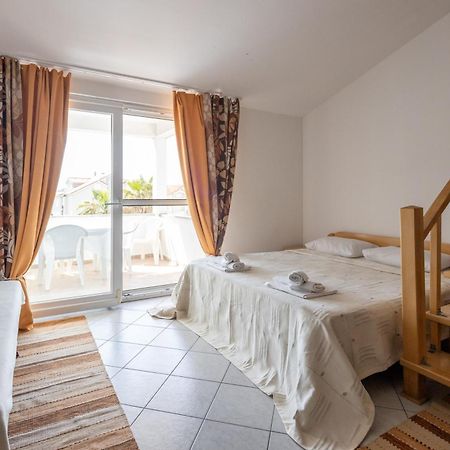 Apartments Eddy Veselica نوفاليا المظهر الخارجي الصورة